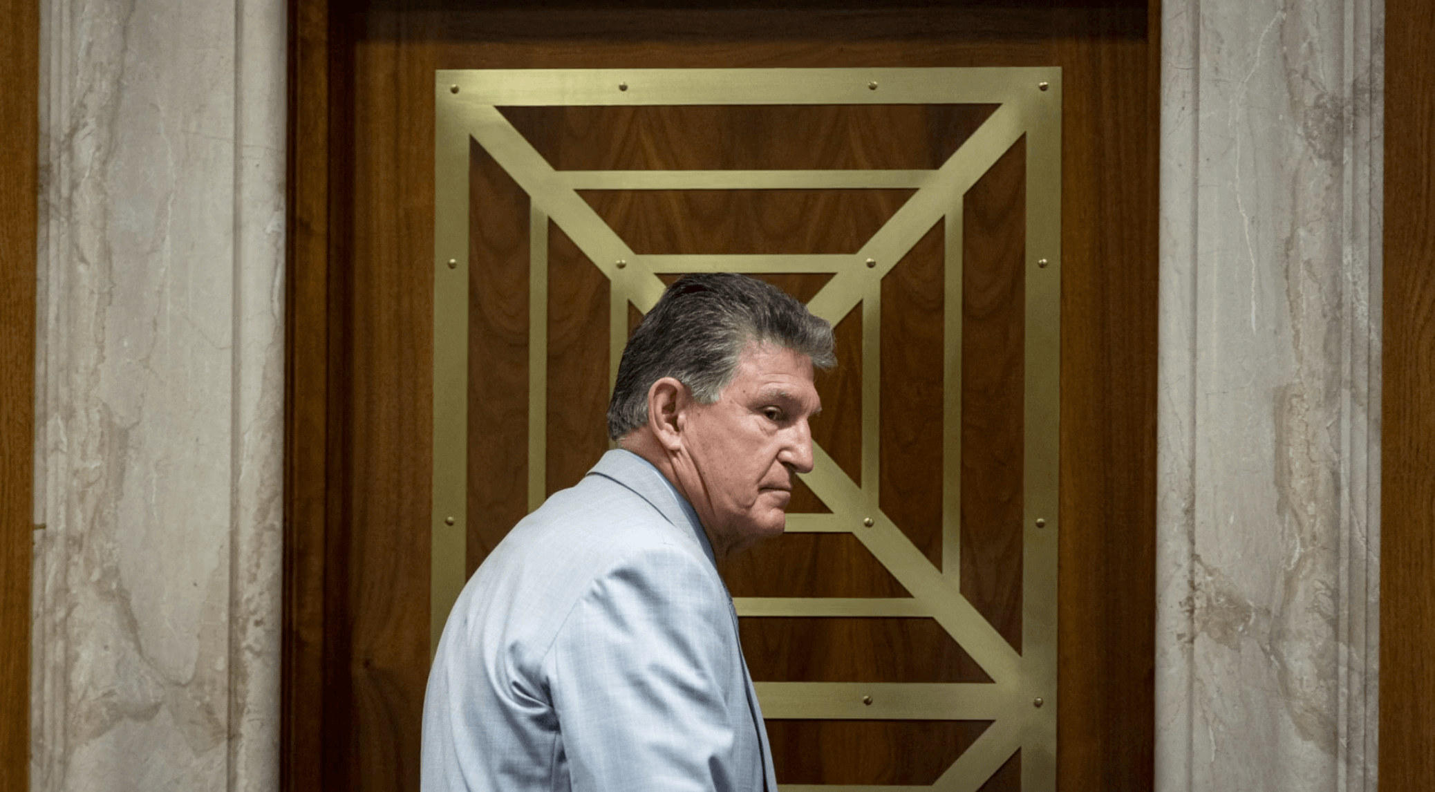 Report Claims Joe Manchin Considering Leaving Democratic Party - Free ...