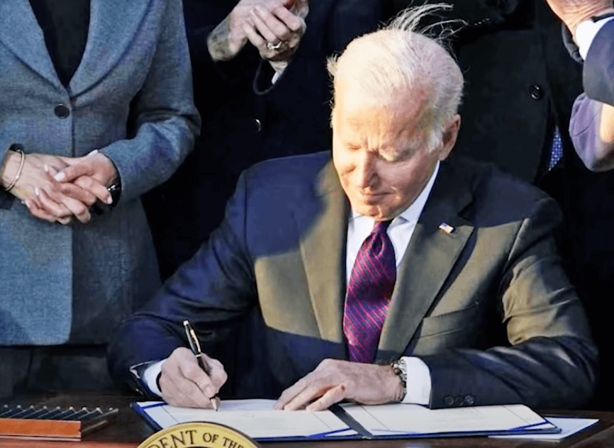 Biden Signs 12 Trillion Infrastructure Bill Into Law Free Speech Tv 8657